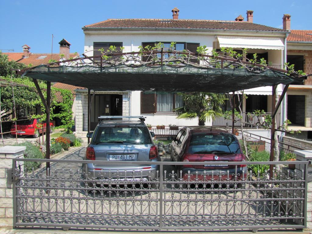 Apartments Rozela Rovinj Exterior photo