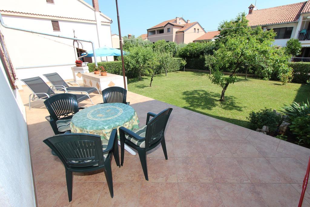Apartments Rozela Rovinj Exterior photo